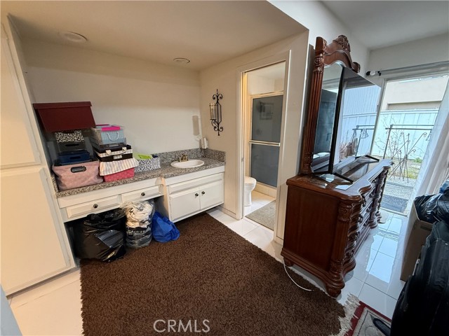 Detail Gallery Image 13 of 19 For 919 Glencliff St, La Habra,  CA 90631 - 2 Beds | 2 Baths