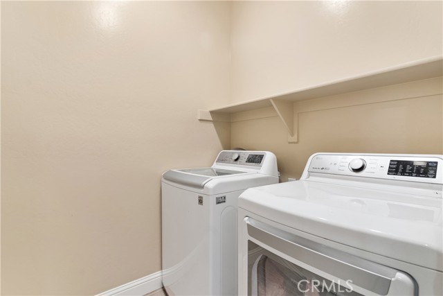 Detail Gallery Image 13 of 30 For 5913 Blue Spruce Ave, Bakersfield,  CA 93313 - 4 Beds | 2 Baths