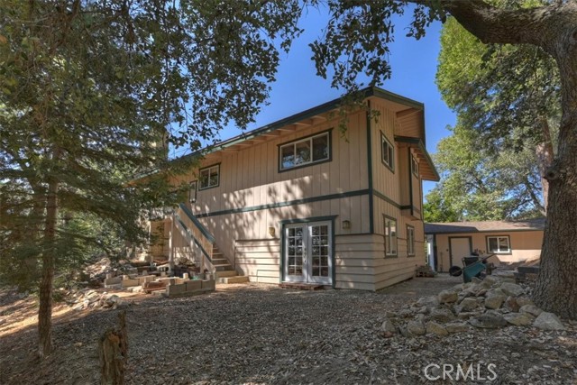 815 Chamois, Crestline, CA 92325
