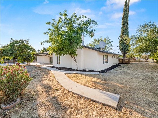 Detail Gallery Image 49 of 66 For 5527 W Olive Ave, Fresno,  CA 93722 - 4 Beds | 3/1 Baths