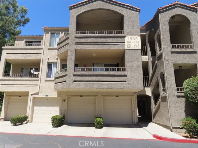 Image 2 for 1965 Las Colinas Circle #202, Corona, CA 92879