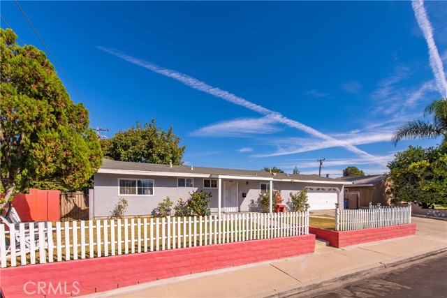 Detail Gallery Image 6 of 43 For 1621 Ballard St, Simi Valley,  CA 93065 - 3 Beds | 1/1 Baths