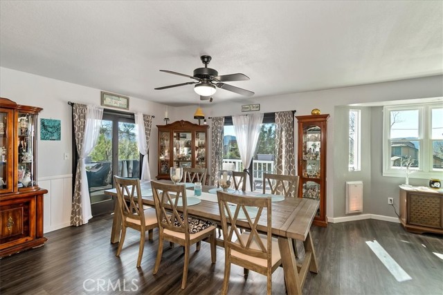 Detail Gallery Image 19 of 73 For 1211 Yosemite, Lake Arrowhead,  CA 92352 - 4 Beds | 3/1 Baths