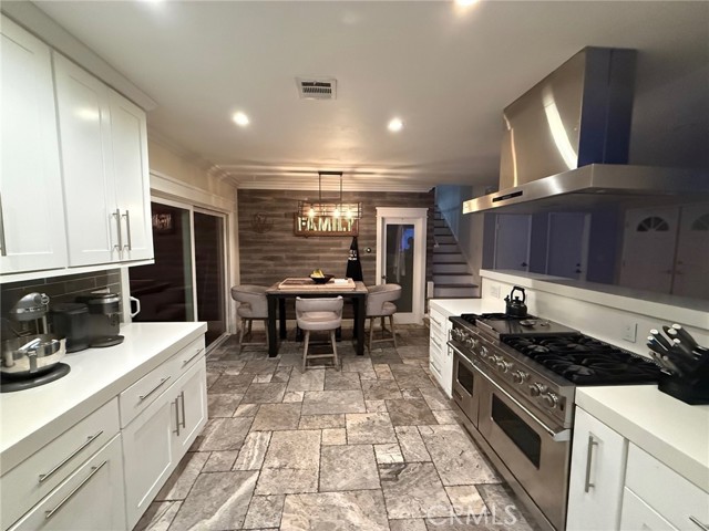 Detail Gallery Image 5 of 13 For 4691 Cathy, Cypress,  CA 90630 - 4 Beds | 2/1 Baths