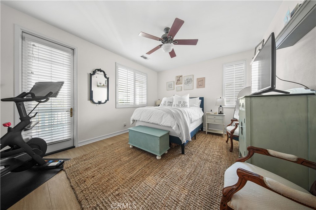 MLS #OC25274767 image #11