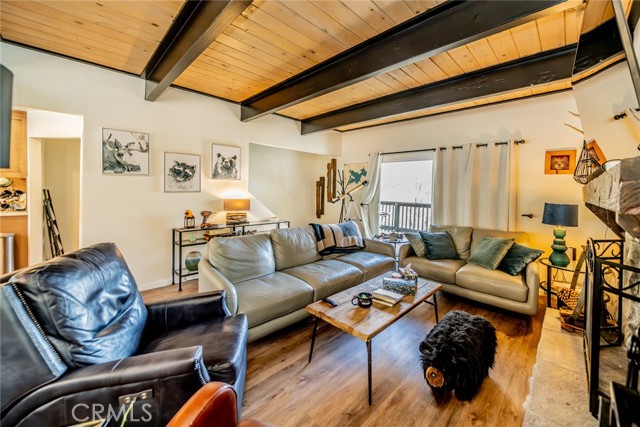 Detail Gallery Image 17 of 56 For 1181 Voltaire, Lake Arrowhead,  CA 92352 - 4 Beds | 3 Baths