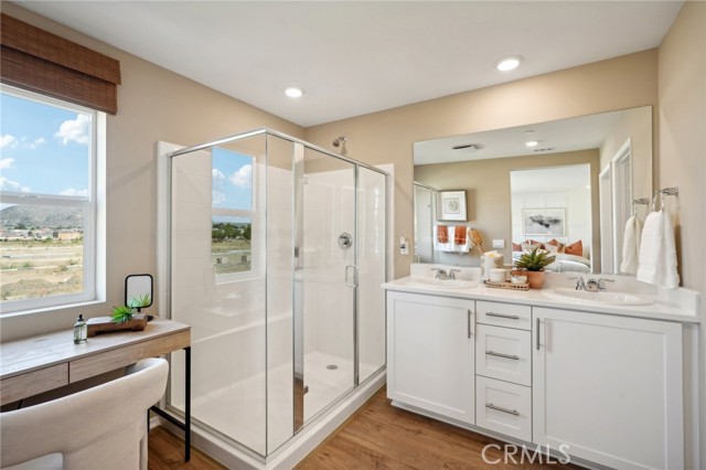 Detail Gallery Image 8 of 16 For 14072 Starlene St, Moreno Valley,  CA 92555 - 4 Beds | 2/1 Baths