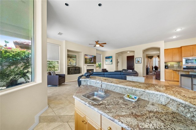 Detail Gallery Image 9 of 52 For 57510 Black Diamond, La Quinta,  CA 92253 - 2 Beds | 2/1 Baths