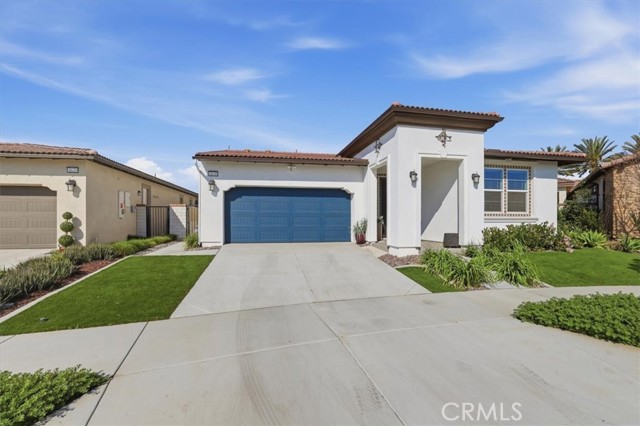 Detail Gallery Image 4 of 73 For 4618 S Tesoro Privado, Ontario,  CA 91761 - 2 Beds | 2 Baths