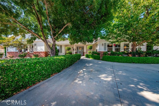 40505 90th W Street, Palmdale CA: https://media.crmls.org/medias/cff8dcd0-af84-4902-ab00-3d7b3b63dfa6.jpg