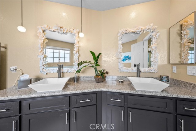 2310 Curtis Avenue, Redondo Beach, California 90278, 3 Bedrooms Bedrooms, ,Residential,Sold,Curtis,SB21214426