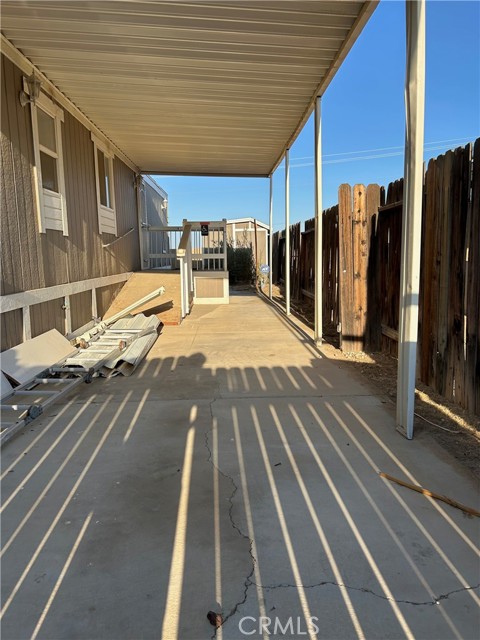 21801 Mesquite Street, California City CA: https://media.crmls.org/medias/cffa6968-5afb-41da-918d-ca9b9c4d5be2.jpg