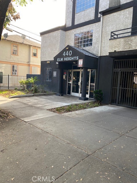 MLS# OC23113180