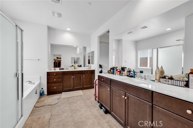 16252 Gibson Street, Victorville CA: https://media.crmls.org/medias/cffbfcad-ada4-44e7-8f39-b40f45eda160.jpg