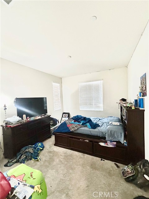 1485 E Laurelwood Drive, San Bernardino CA: https://media.crmls.org/medias/cffd57dc-6d07-4964-bb01-b4508f63f29c.jpg