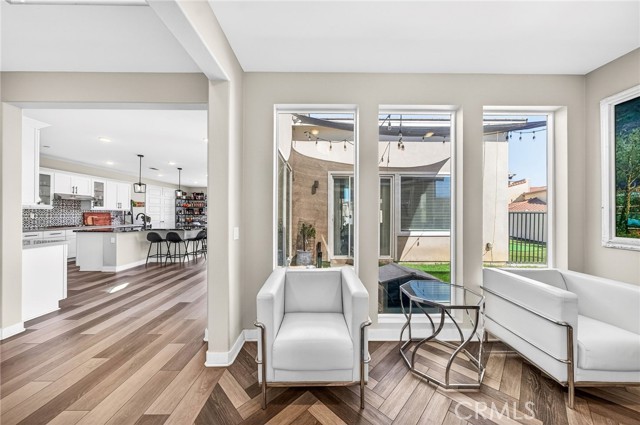 Detail Gallery Image 4 of 57 For 29530 Shire Horse Way, Menifee,  CA 92584 - 6 Beds | 3 Baths