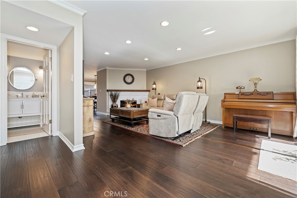 MLS #AR25259672 image #8