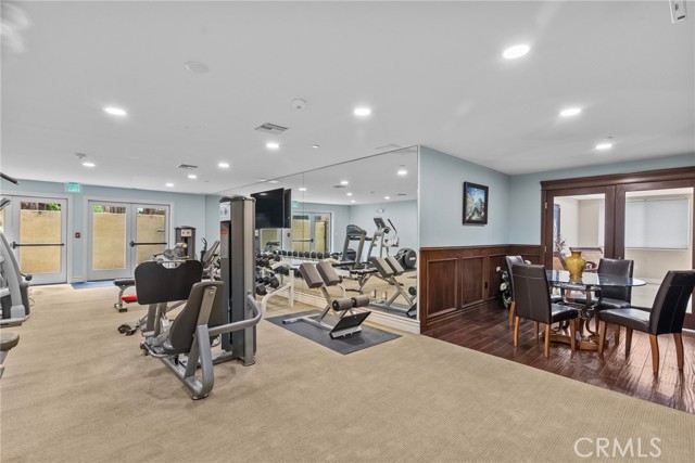 Detail Gallery Image 19 of 32 For 12044 Hoffman St #204,  Studio City,  CA 91604 - 3 Beds | 3 Baths