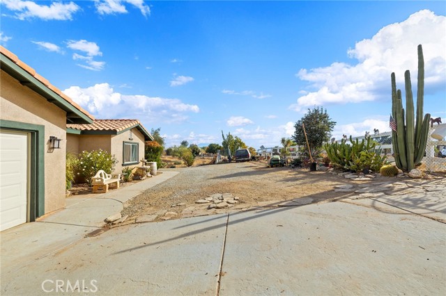 Detail Gallery Image 6 of 44 For 21710 Steele Peak Dr, Perris,  CA 92570 - 4 Beds | 2 Baths