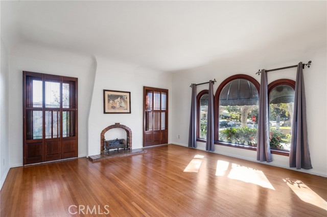 Detail Gallery Image 9 of 32 For 929 E 37th, Long Beach,  CA 90807 - 2 Beds | 1 Baths