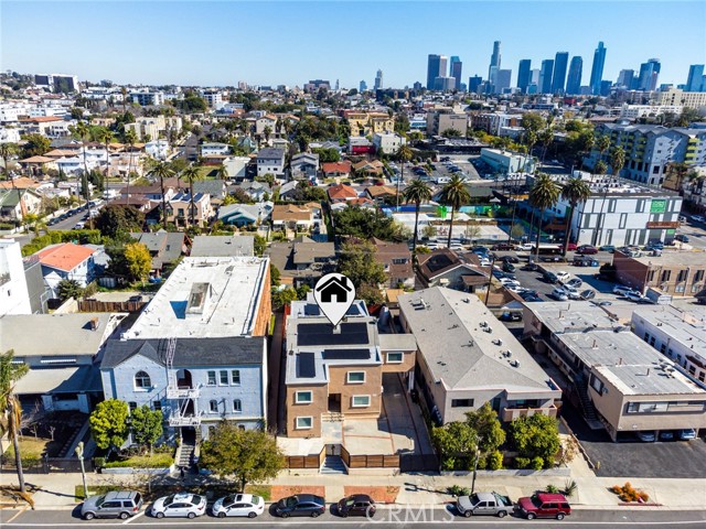 Detail Gallery Image 33 of 34 For 136 N Rampart Bld #3,  Los Angeles,  CA 90026 - 3 Beds | 2 Baths