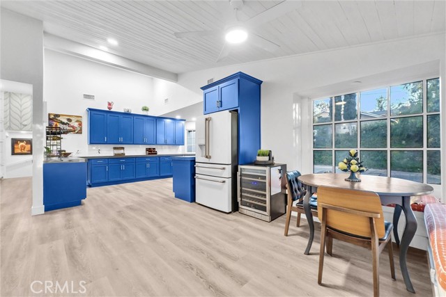 Image 10 of 49 For 2120 Fairview