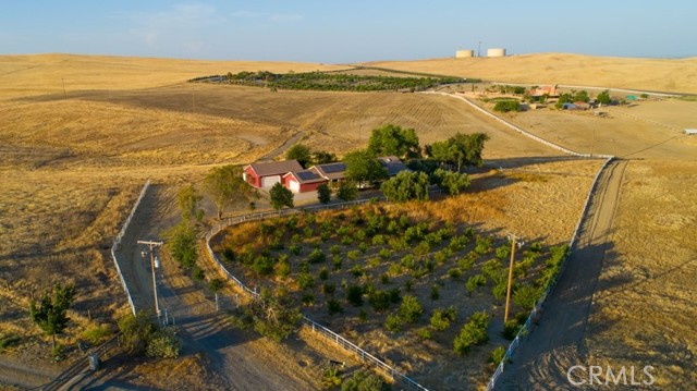 Detail Gallery Image 39 of 43 For 36298 Highway 33, Coalinga,  CA 93210 - 4 Beds | 2/1 Baths