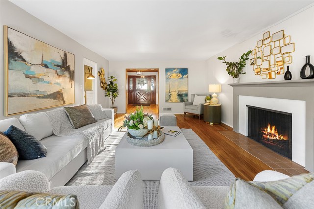1260 Oakhaven Lane, Arcadia CA: https://media.crmls.org/medias/d0037f94-80fb-4ba4-8e51-75299d48c690.jpg