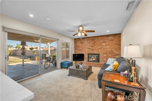 Detail Gallery Image 8 of 18 For 27108 Flagler, Menifee,  CA 92586 - 3 Beds | 2 Baths