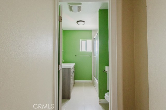 Detail Gallery Image 19 of 35 For 2226 Hauser Bld, Los Angeles,  CA 90016 - 3 Beds | 2 Baths