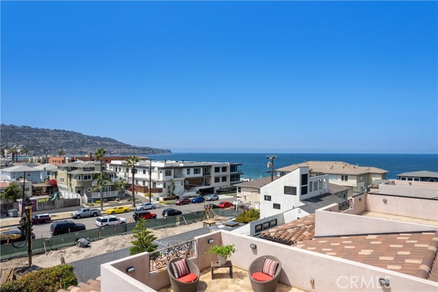 1407 Catalina Ave, Redondo Beach, California 90277, 3 Bedrooms Bedrooms, ,2 BathroomsBathrooms,Residential,Sold,Catalina Ave,PV22169069
