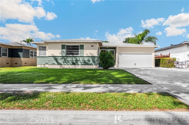 Detail Gallery Image 4 of 55 For 1001 Nutwood, Fullerton,  CA 92831 - 3 Beds | 1 Baths