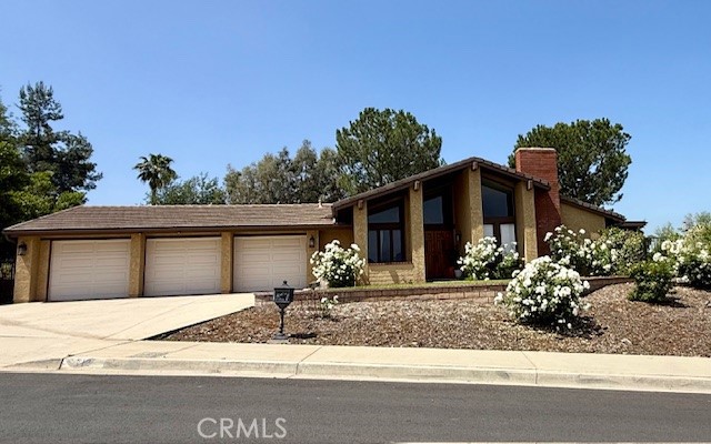 712 Buckingham Drive