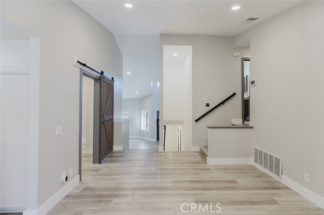 Detail Gallery Image 29 of 61 For 20055 Avenue of the Oaks #220,  Newhall,  CA 91321 - 3 Beds | 2 Baths