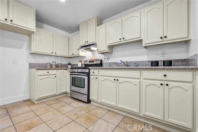 Detail Gallery Image 43 of 51 For 5349 Allan, Los Angeles,  CA 90032 - 5 Beds | 4 Baths