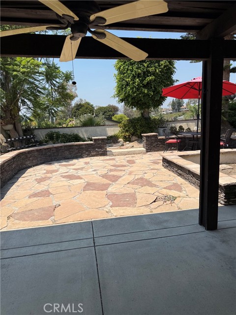 21951 Jinetes, Mission Viejo CA: https://media.crmls.org/medias/d006bdd1-0f05-461f-b2fb-8f30f804bdf5.jpg