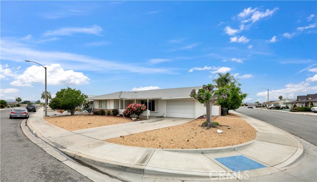 Detail Gallery Image 5 of 23 For 1520 Sandlewood Dr, Hemet,  CA 92543 - 2 Beds | 2 Baths
