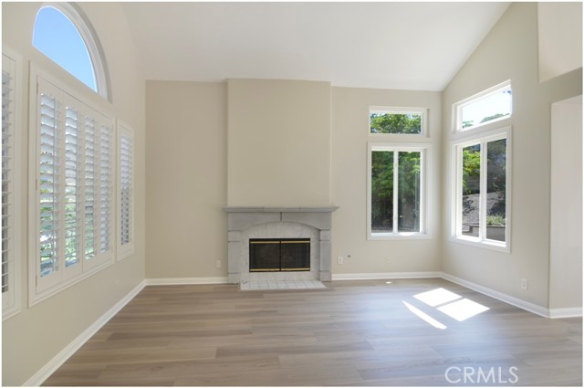 Detail Gallery Image 5 of 53 For 22132 Wayside, Mission Viejo,  CA 92692 - 4 Beds | 3 Baths