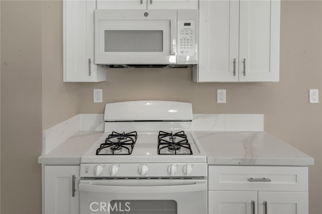 217 E 221st, Carson CA: https://media.crmls.org/medias/d0084df5-488b-4e57-9a69-abb3efda75e3.jpg