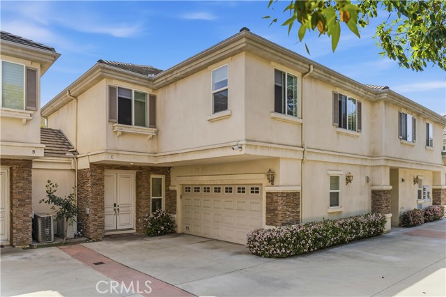 Detail Gallery Image 2 of 41 For 1211 S Golden West Ave #C,  Arcadia,  CA 91007 - 3 Beds | 3 Baths