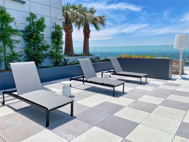 Detail Gallery Image 26 of 40 For 400 S Broadway #1703,  Los Angeles,  CA 90013 - 2 Beds | 2 Baths