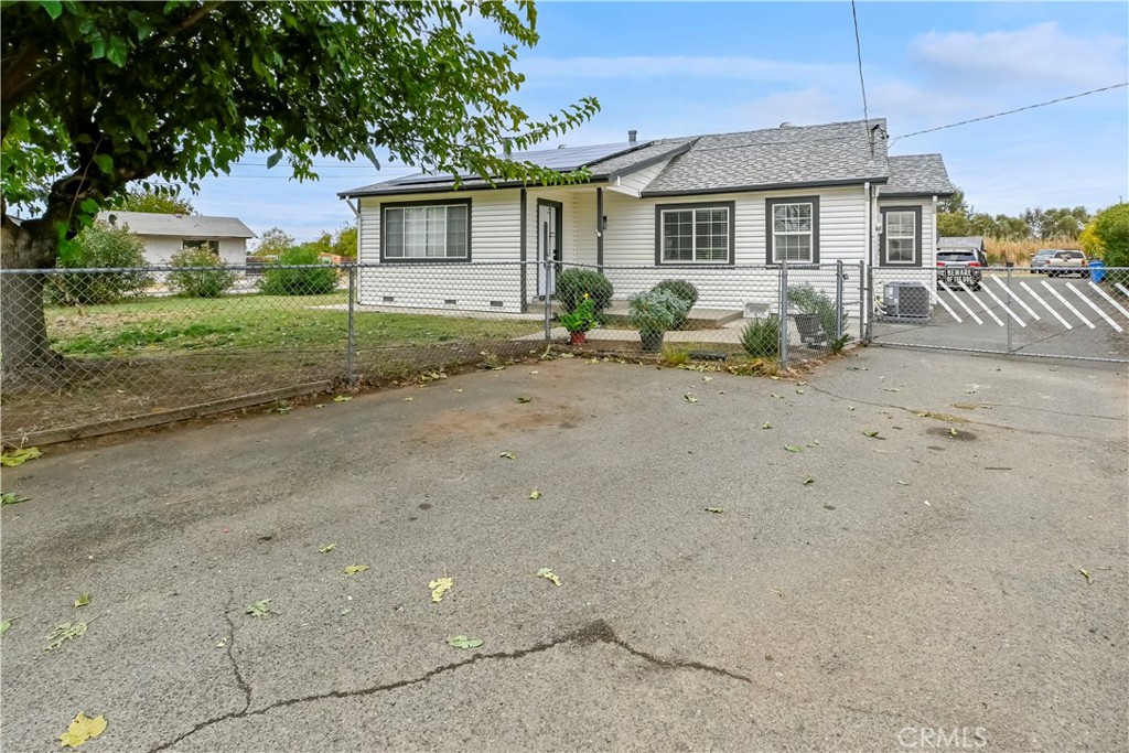 828 Tehama Avenue