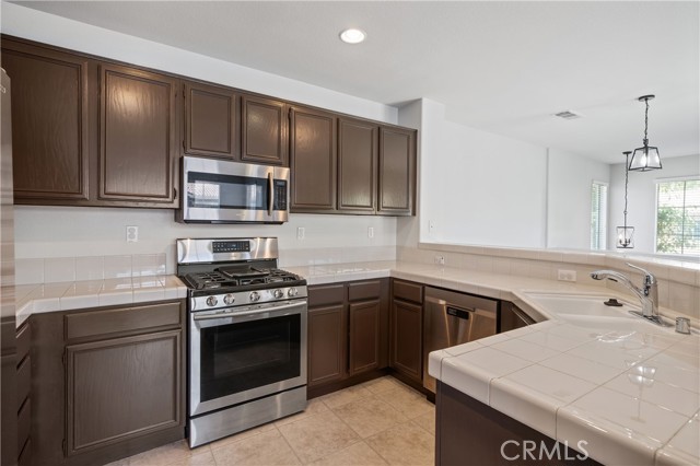 Detail Gallery Image 5 of 12 For 39687 Columbia Union Dr #C,  Murrieta,  CA 92563 - 3 Beds | 2 Baths