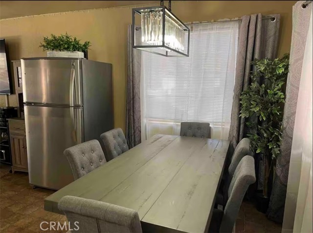 Detail Gallery Image 8 of 12 For 920 E Barker Bld, Big Bear City,  CA 92314 - 2 Beds | 1 Baths