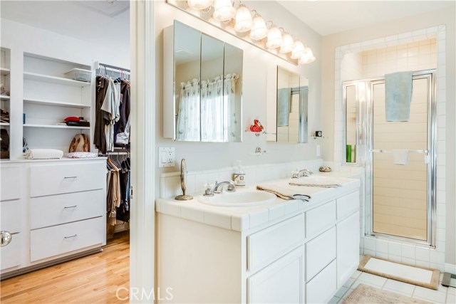 1028 Ynez Avenue, Redondo Beach, California 90277, 4 Bedrooms Bedrooms, ,2 BathroomsBathrooms,Residential,Sold,Ynez,SB17031296