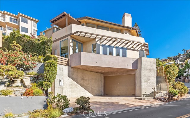 796 Summit Dr, Laguna Beach, CA 92651