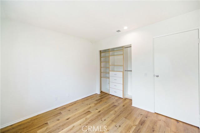 6216 Tapia Drive, Malibu CA: https://media.crmls.org/medias/d00c2c17-3f7a-47cf-b332-026f0c4b444b.jpg