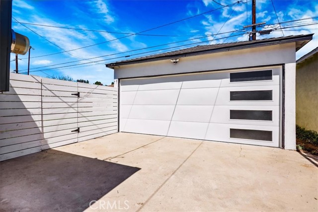 Detail Gallery Image 31 of 31 For 5232 Adenmoor Ave, Lakewood,  CA 90713 - 4 Beds | 2/1 Baths