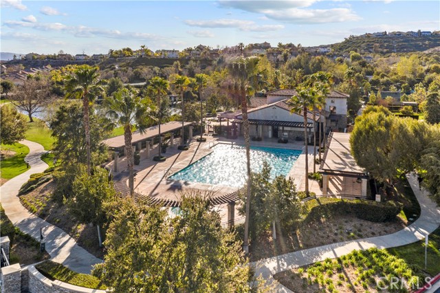 29266 Mission Trail Lane, Valencia CA: https://media.crmls.org/medias/d00d30ea-b28b-4000-91f3-82d27f37601a.jpg