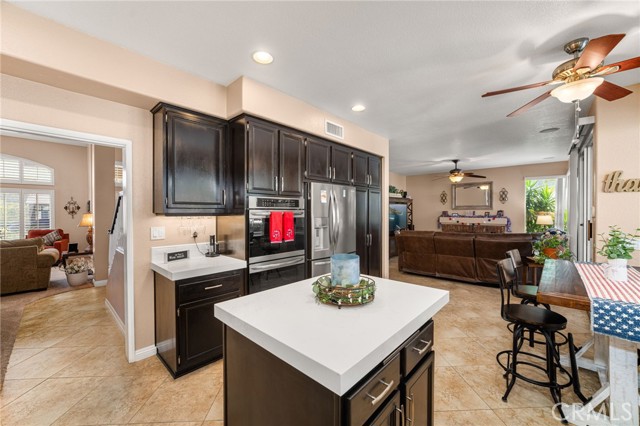 5601 Crestline Place, Rancho Cucamonga CA: https://media.crmls.org/medias/d00d933f-65e6-4665-b133-d44f07910334.jpg